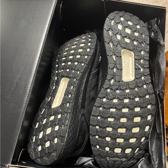 Adidas Ultraboost 20 “All Black” Pharrell Williams GUC Men Size 13 - Picture 4 of 10